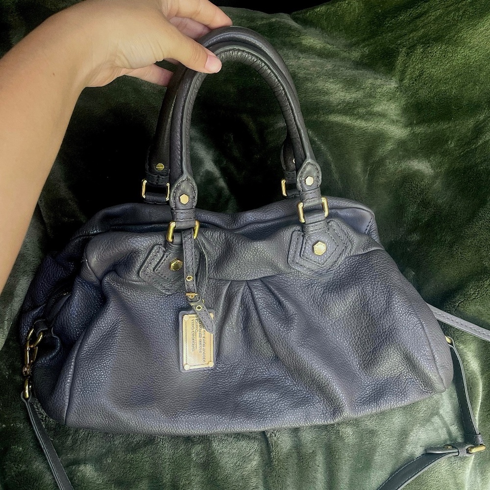 Marc Jacobs Classic Q Groovee in Ash grey/brown